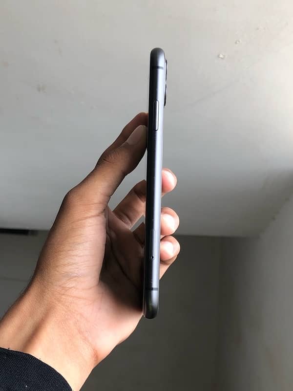 iPhone 11 128gb Dual Pta Approved 5