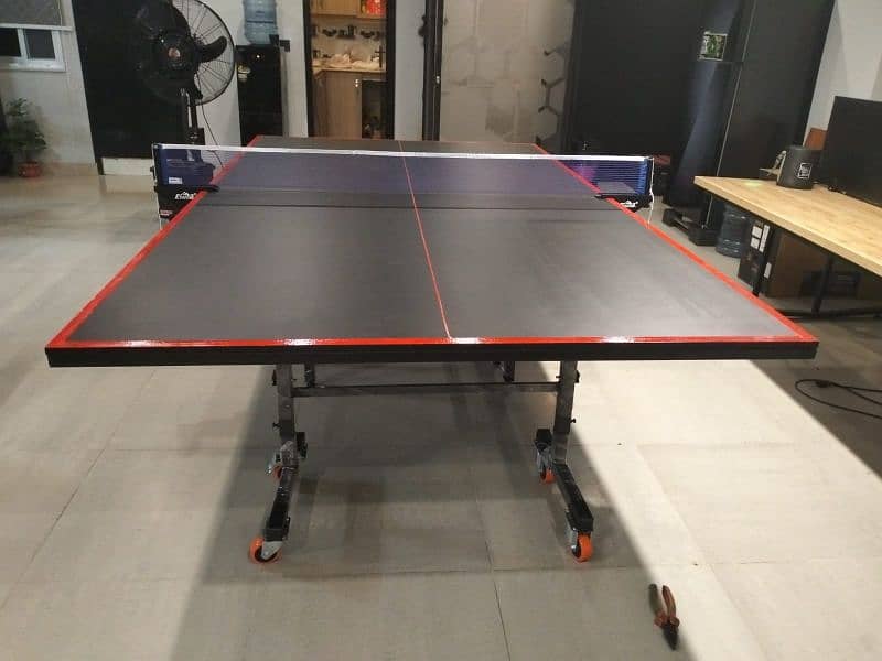 Black Table tennis table/soccer,foosball tables/Pool,snooker tables 16