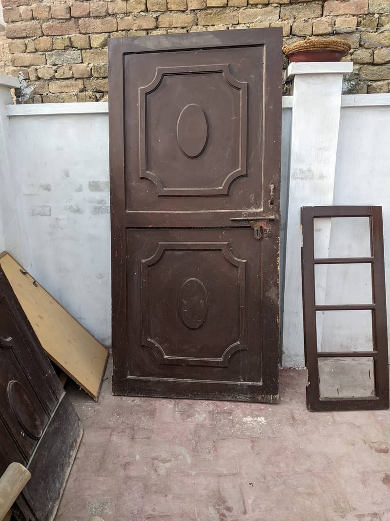 3 Doors for sale 0