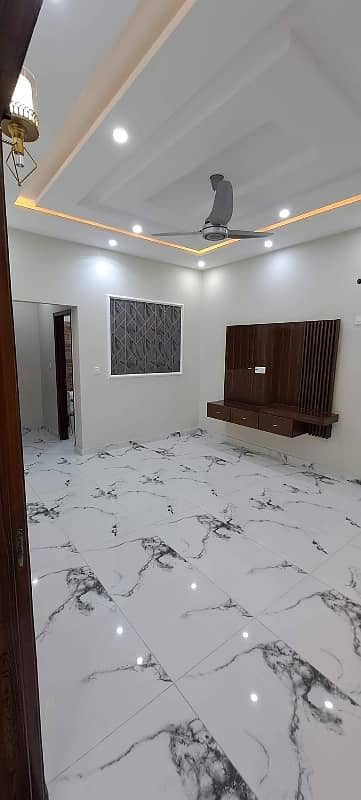 10 Marla House for sale in Canal Garden Lahore 1