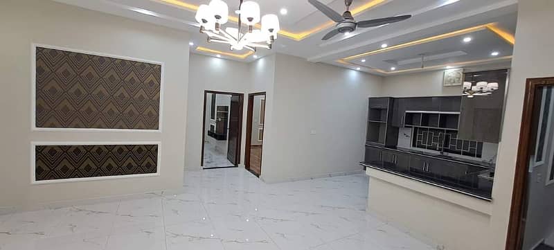 10 Marla House for sale in Canal Garden Lahore 11