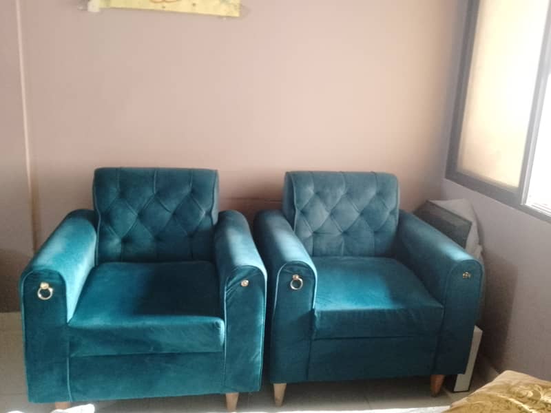 Velvet material 5 seater sofa set with glass table 1