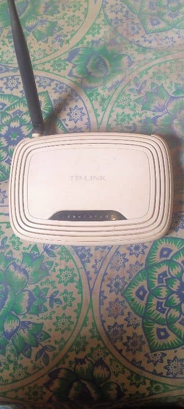 TP LINK ROUTER 1