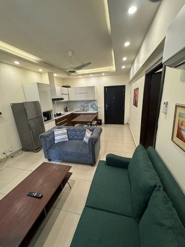 Luxury Furnished 1 Bedroom flat For Perday or Perweek in Islamabad 1