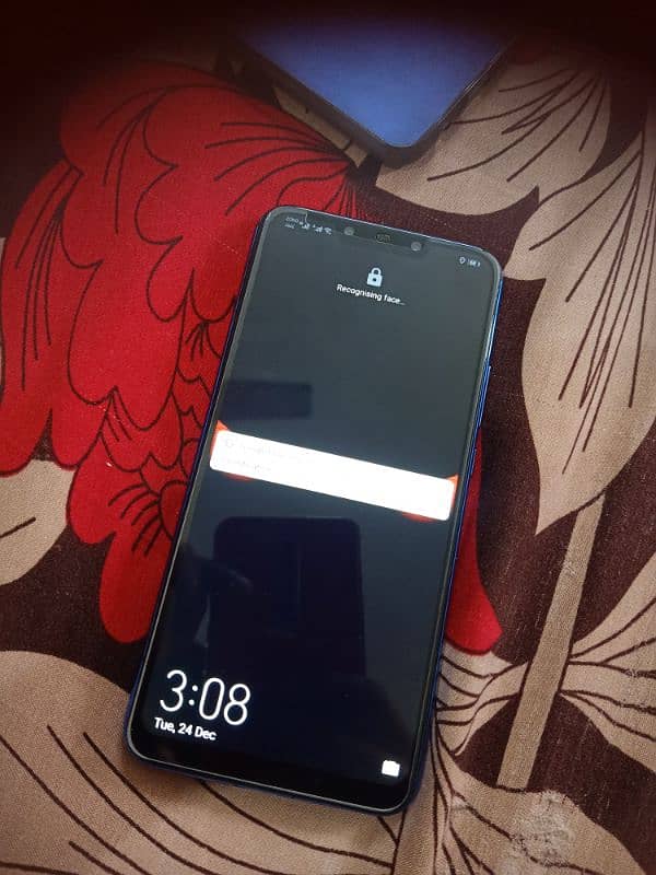 Huawei Nova3i 4gb128gb urgent salecontact 03042090068 5