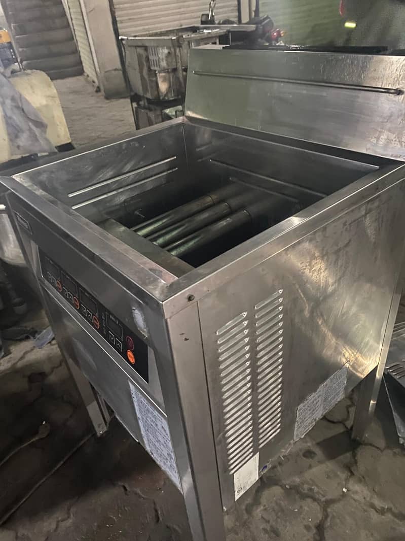 Rinnai fryer/4 tube ,6 tube, Dubble Deep Fryer/All types fryer 4