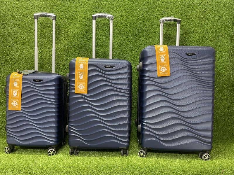 Luggage - Suitcase - Travel Bags - safari bags -3 pieces set -20+24+28 11