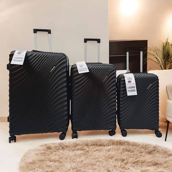 Luggage - Suitcase - Travel Bags - safari bags -3 pieces set -20+24+28 15