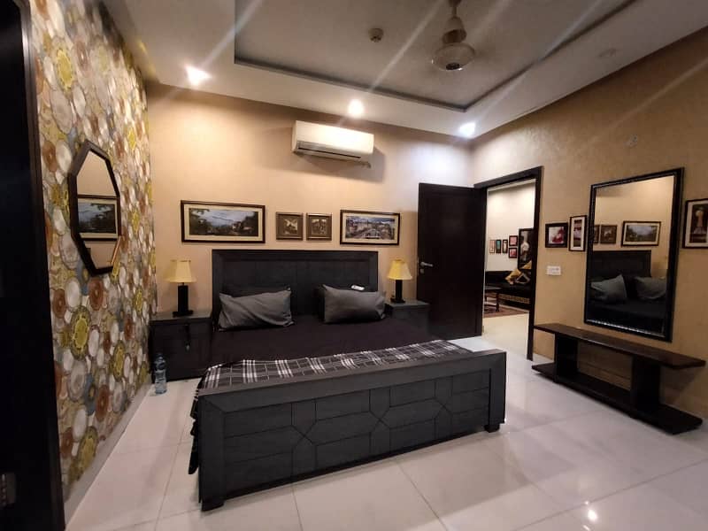 Studio Fully Furnished 1-Bedroom Apartment Available 4 Short-Long Term 0