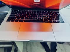 MacBook pro 2017