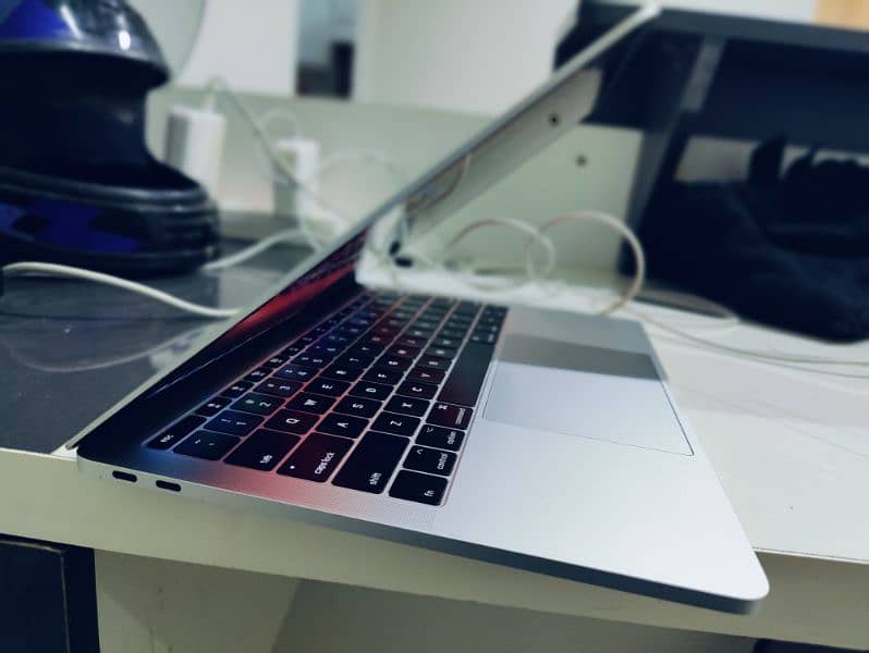 MacBook pro 2017 2