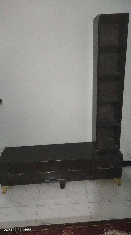 Tv unit 2