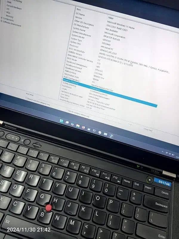 LENOVO Laptop 1