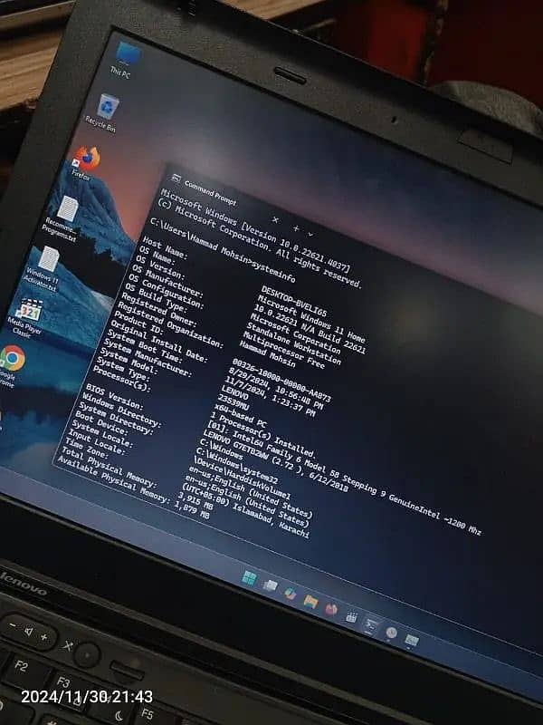 LENOVO Laptop 4