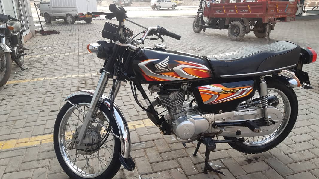 HONDA 125 2022 MODEL ALL PUNJAB NUMBER 7