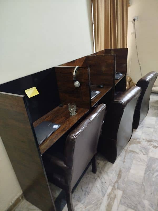 Office setup available for sale condition brand new like 3