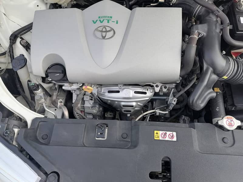 Toyota Yaris ATIV X CVT 1.5 2022 Model 15