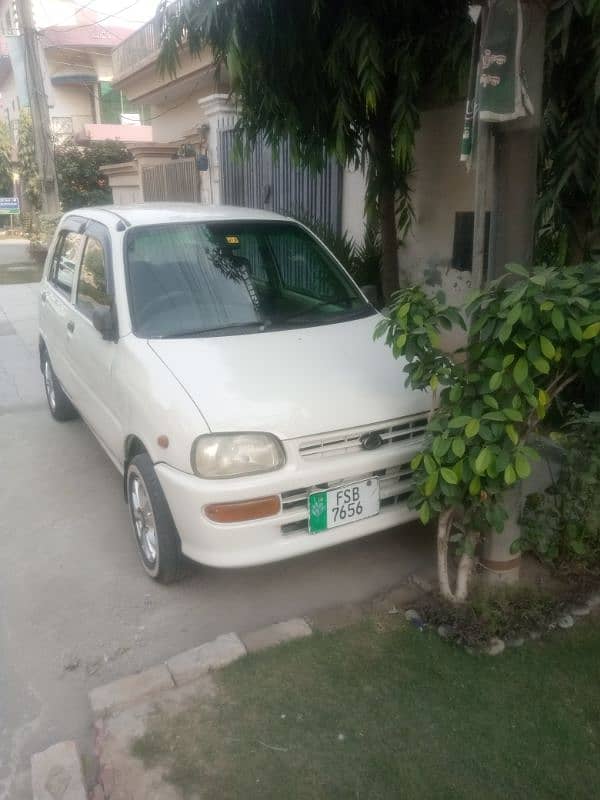 Daihatsu Cuore 2004 4