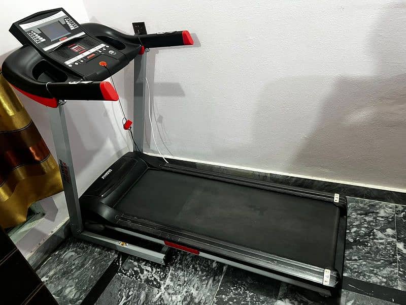 Treadmill with full advanced features 0