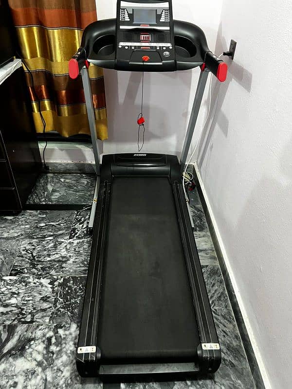 Treadmill with full advanced features 1