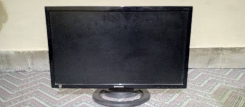 Dell PC for sale and Led 24 inches 4