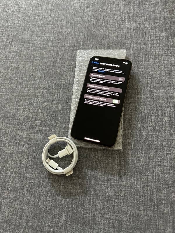 IPHONE 11 PRO MAX 256GB SIMS NON ACTIVE 4