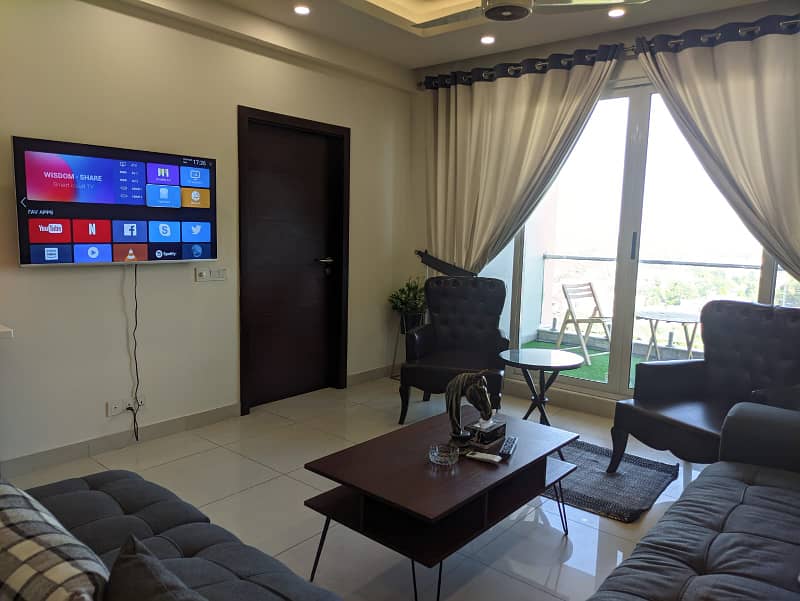 Daily Basis 2 Bedrooms Available in Elysuim tower 0