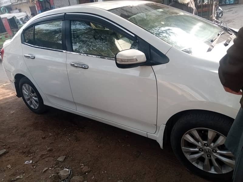 Honda City Aspire 1.3 2016 6