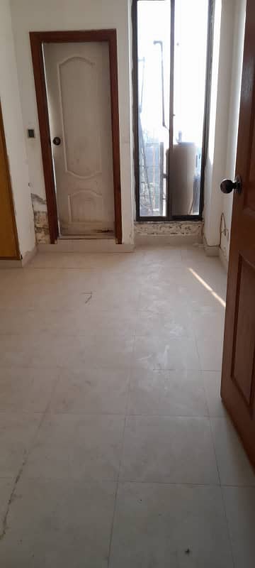 Flat For Urgent Sale E-11/2 Islamabad 13