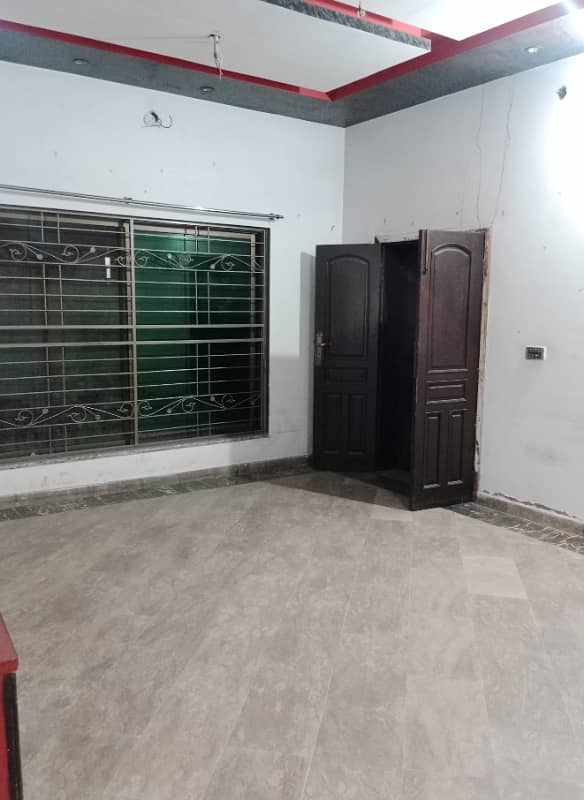 7 Marla House for rent In saddar near goll chakar 8