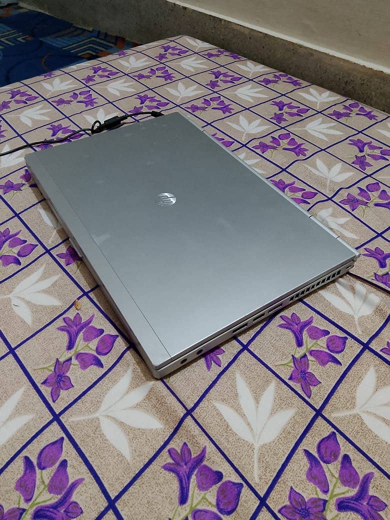 Hp i7 3rd gen urgently for sell 2