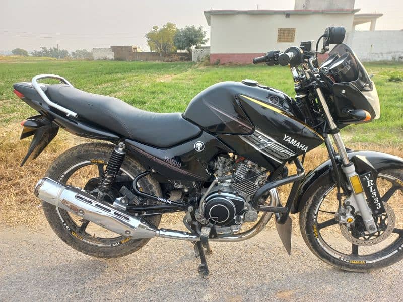 ybr 125 2015 1