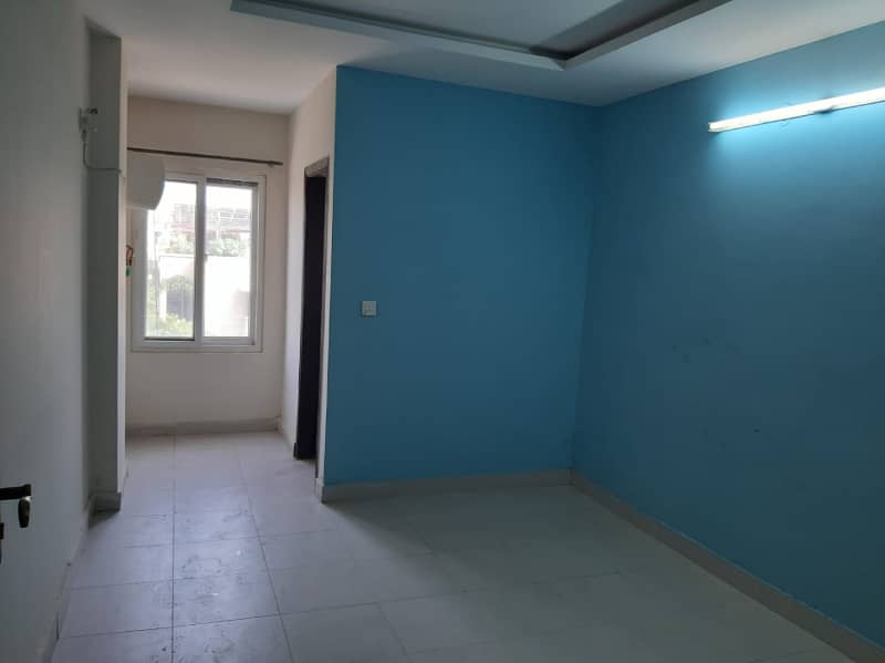 Unfurnished 1 bedroom Available For Rent 4