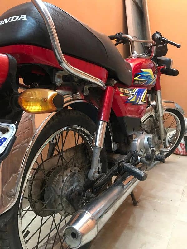 Honda CD70 2021 3