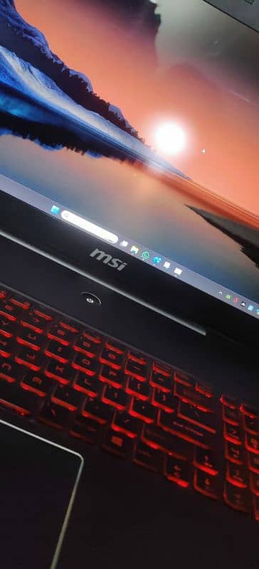 Msi gs 70 gaming laptop i7 4 gen  with 2 gb graphic card 4