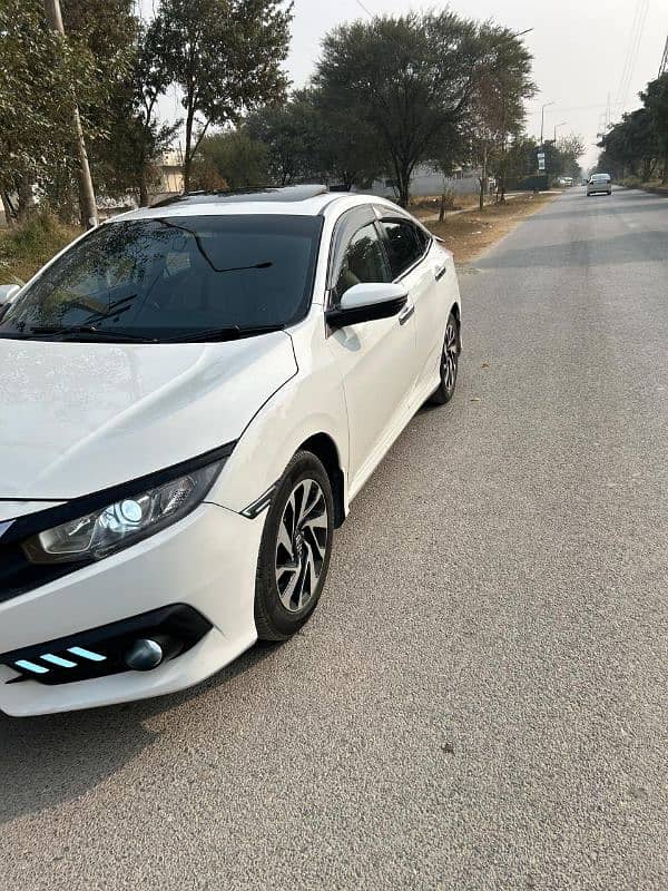 Honda Civic Oriel 2017 7