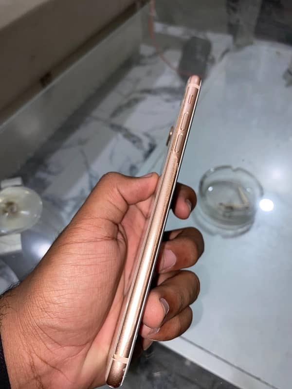 iPhone 8+ Non pta 0