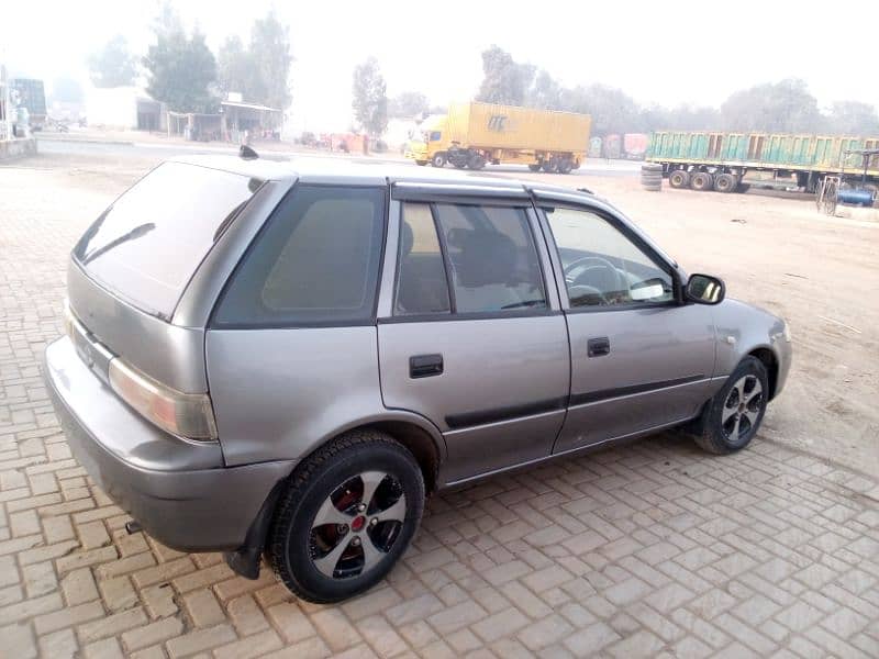 Suzuki Cultus VXR 2011 3