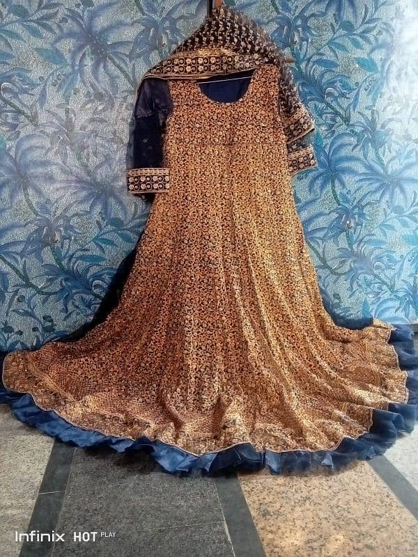 bridal lengha & maxi 0