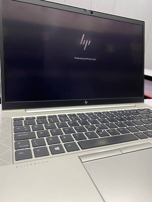 HP Elitebook 840g7 | Core i7 10th gen | 16/256 ssd 3