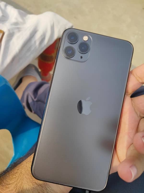 Iphone 11 Pro Max 256gb PTA APPROVED 8