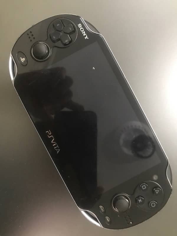 Ps vita 1000 fat 3G model 64 gb jb 0