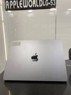 MACBOOK