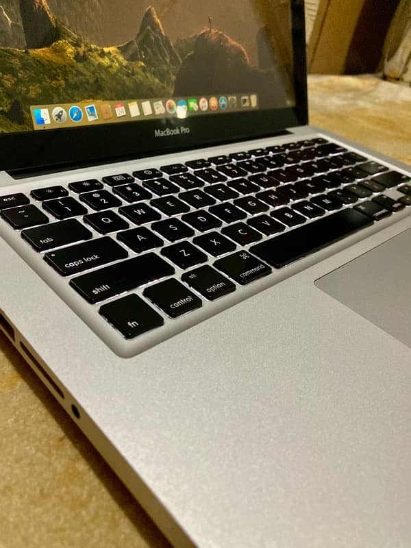 MacBook Pro (2009/2010 Model) | 10/9 Condition 2