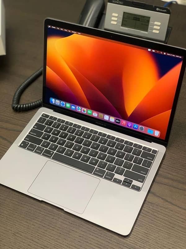 Macbook Air M1 CTO 3