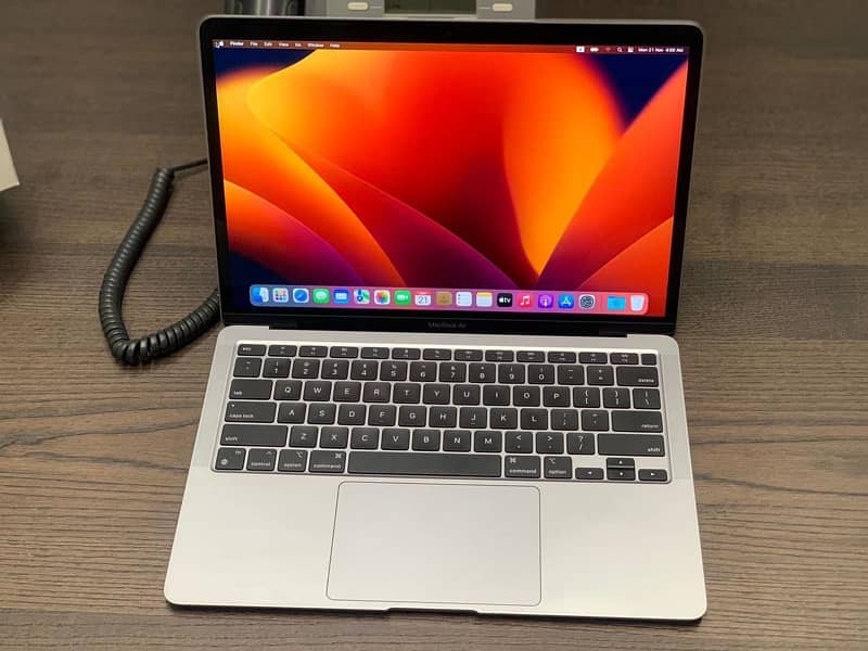 Macbook Air M1 CTO 4