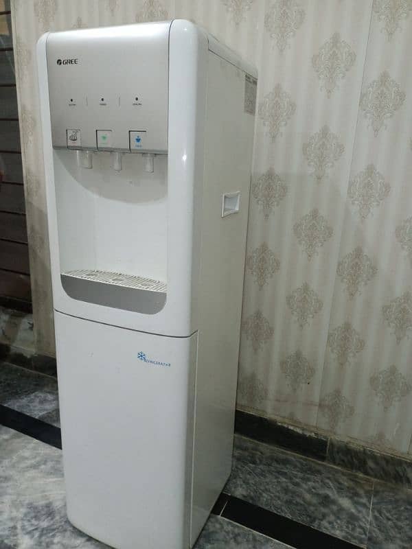 Gree water dispenser 2