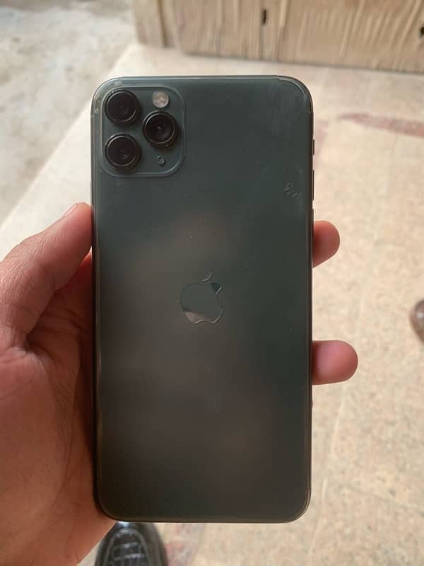 iPhone 11 pro max 64GB Factory Unlocked 5