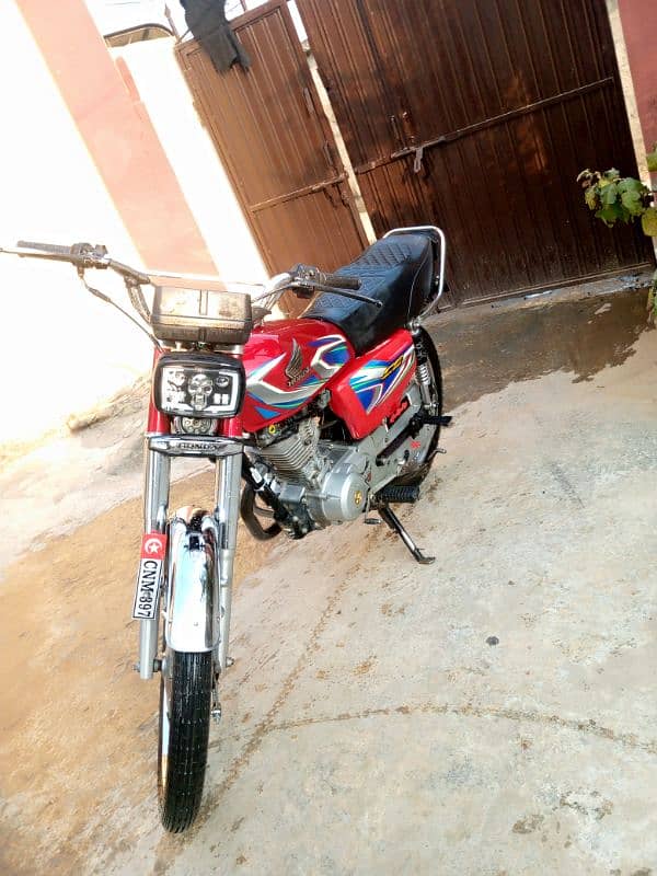 Honda 125 for sale Islamabad number good condition 1