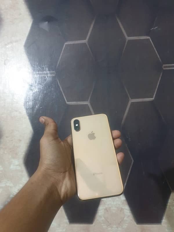 Iphone Xs pta GOLD 0